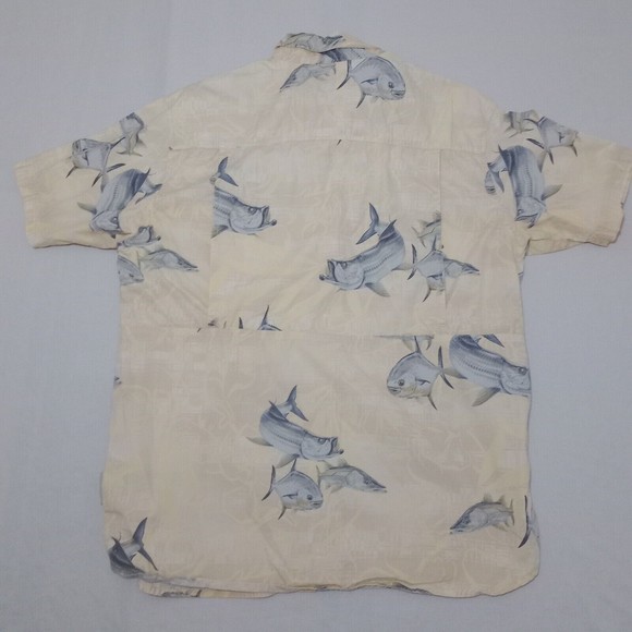 Columbia‎ Men's Medium Shirt Button Up Shirt Sleeve River Lodge Fish Vented - Picture 8 of 8